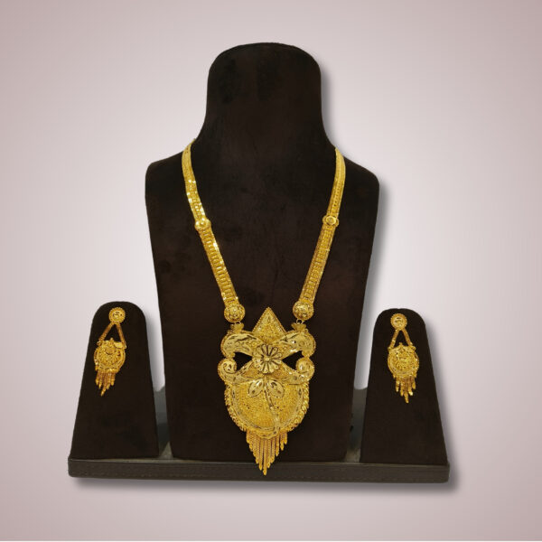Elegant Traditional Gold-Plated Long Har Set with Matching Earrings