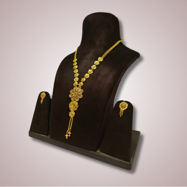Phoolon Ki Rangat Set - Image 3