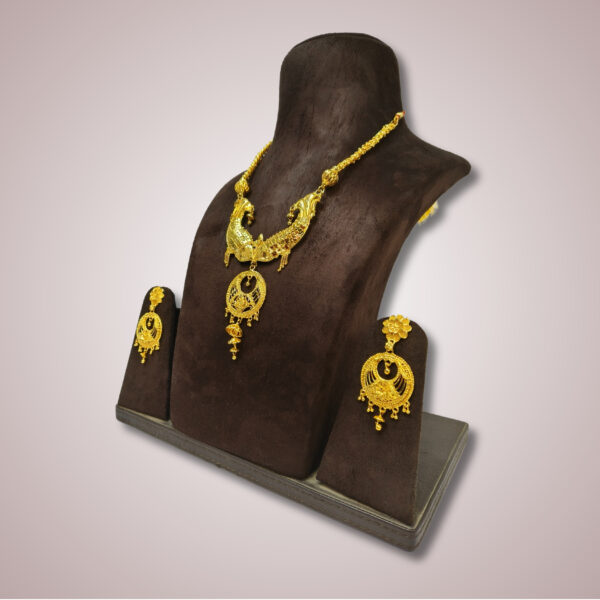 Mayura Heritage Necklace Set - Image 2